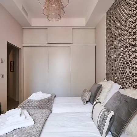 Appartement Rue D'antibes Cannes